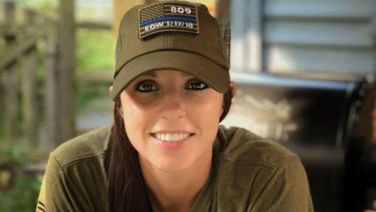 FedEx Delivery Driver Makes Headlines For Special Stop She Didn’t Have To Make