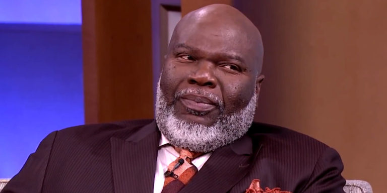 Bishop T.D. Jakes Announces Launch Of Divinity School, Draws Backlash From Others In Academia