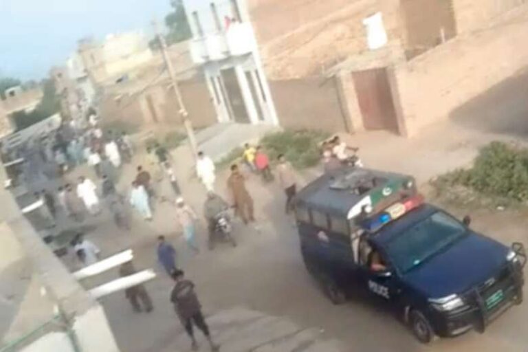 Muslim mob attacks Christian villagers in Pakistan