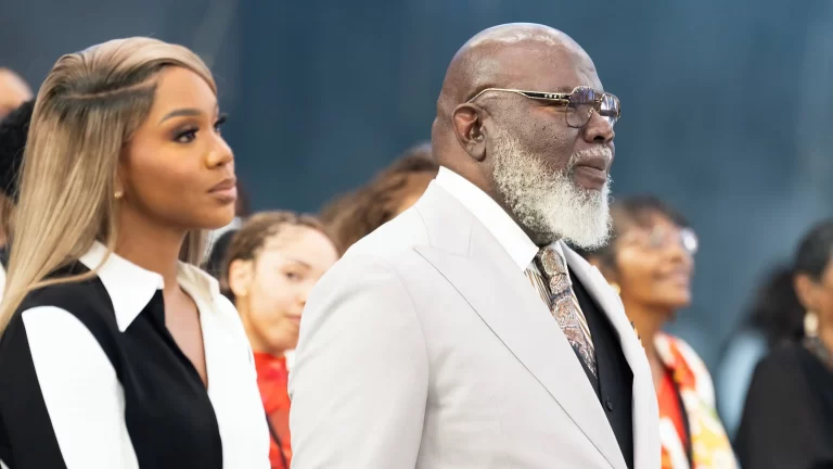 Bishop T.D. Jakes Announces He’s Stepping Down as Lead Pastor of The Potter’s House