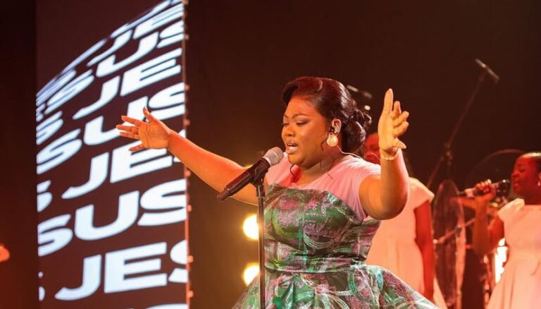 MUSIC SPOTLIGHT: Catherine Del Declares God’s Supreme Power in Debut Single “Sovereignty”